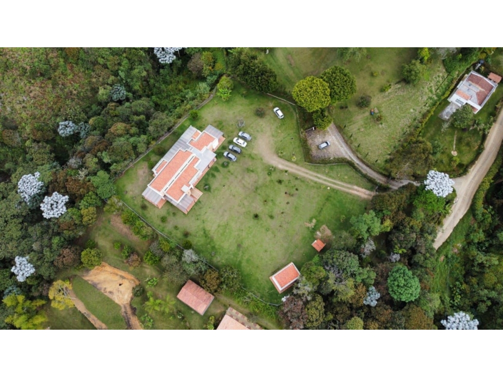 Casa campestre en Venta LA CLARITA Guarne — foto 2