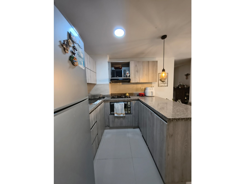 VENDO APARTAMENTO LA FLORESTA — foto 3