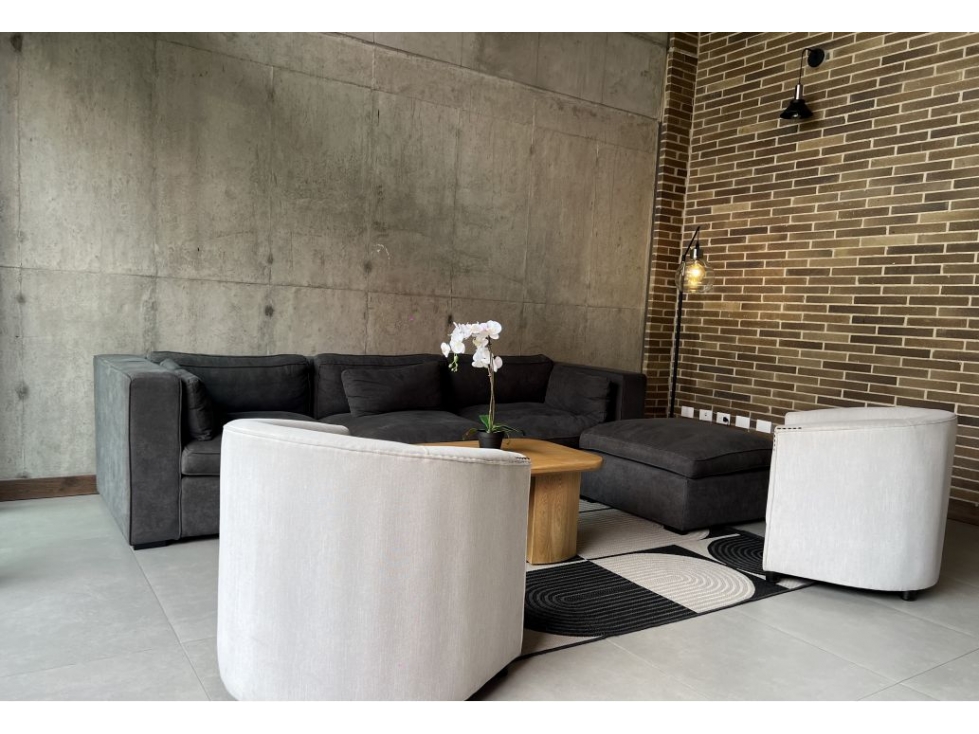 Te ofrezco Apartamento de lujo, en Poblado Milla de Oro