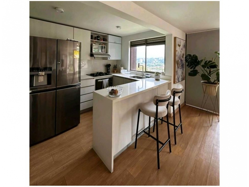 Apartamento en Venta Loma de Los Bernal Medellin