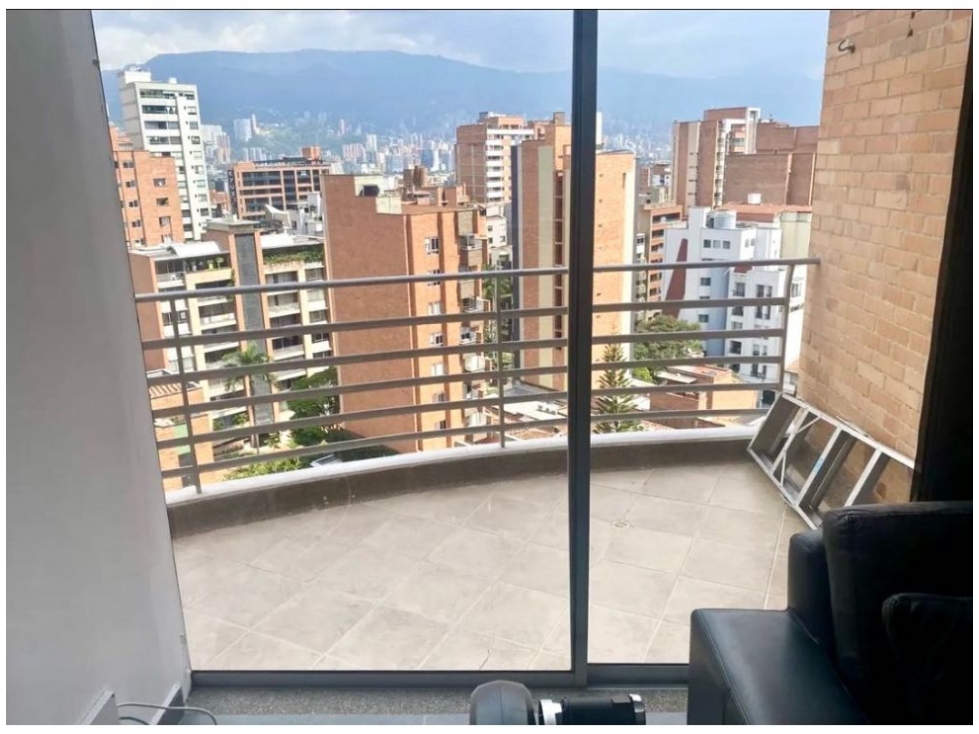 Apartaestudio Duplex Sector Santa Teresita con Vista a la Ciudad