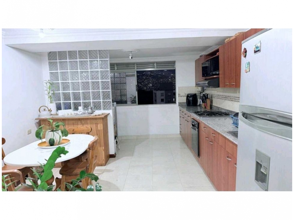 Apartamento en Venta Almeria Medellin — foto 5
