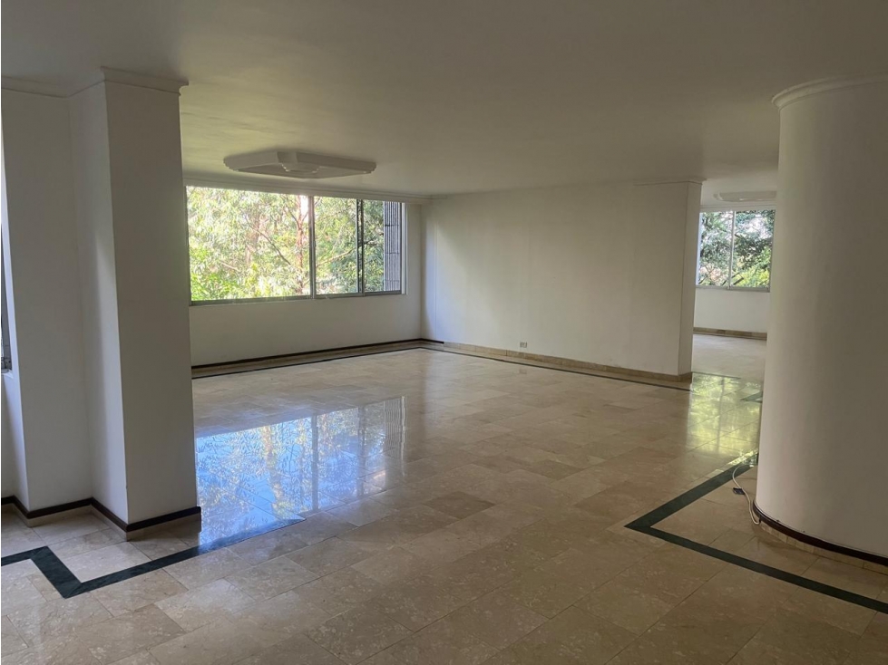 Apartamento a la venta en Poblado, Alejandría