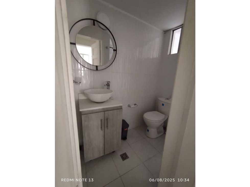 Venta de casa + apartaestudio, licencia Airbnb, corazón de Laureles — foto 5