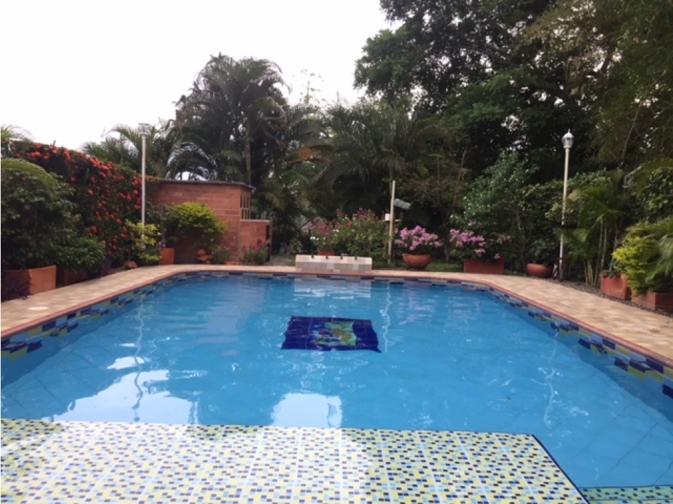 VENDO CASA SANTA FE DE ANTIOQUIA