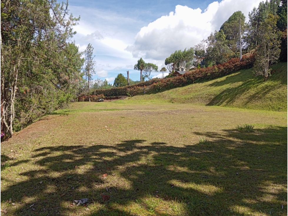 VENTA DE LOTE EN PARCELACIÓN EN ENVIGADO