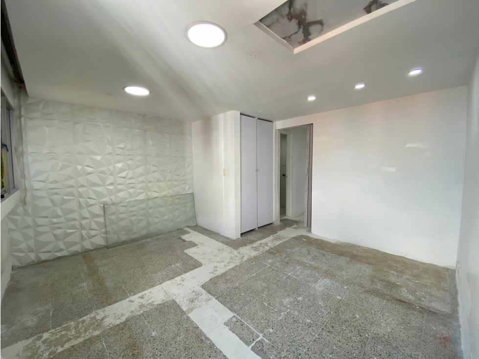 VENTA DE CONSULTORIO EN EL CENTRO, MEDELLÍN
