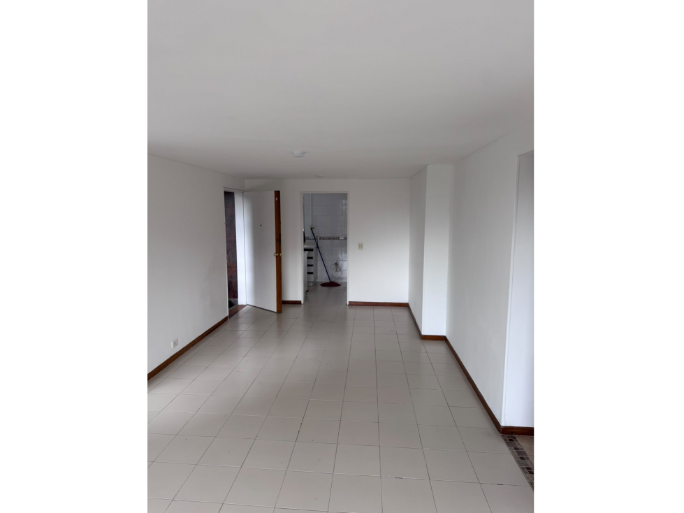 Apartamento en venta en La Castellana 100 m²