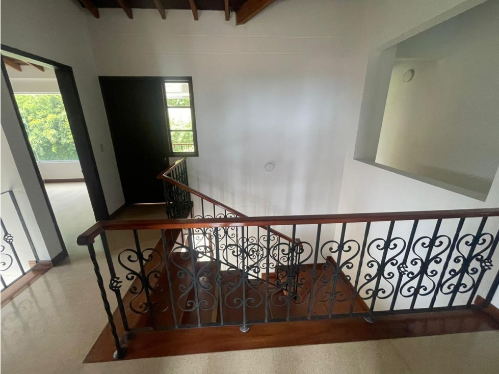 VENTA DE CASA CAMPESTRE 2 NIVELES EN ENVIGADO — foto 3