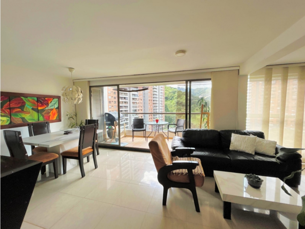 VENDO APARTAMENTO LOMA DE LOS BERNAL — foto 3