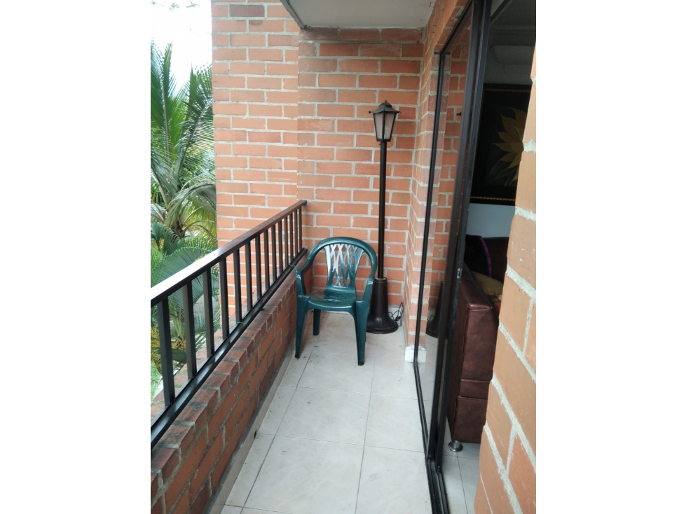 VENTA DE APARTAMENTO EN LAURELES NOGAL — foto 3