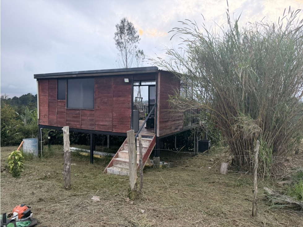 VENTA DE CABAÑA CON JACUZZI EN RIONEGRO