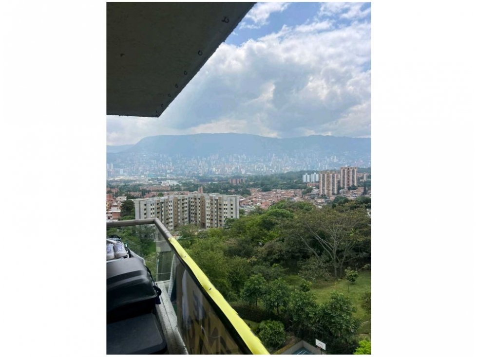 Apartamento en Venta Loma de Los Bernal Medellin
