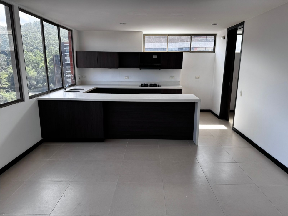 Apartamento para la renta en Poblado, Avenida Las Palmas — foto 2