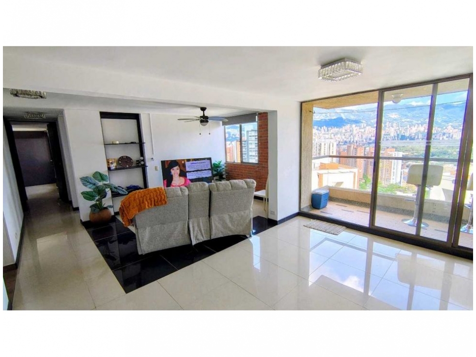 Apartamento en Venta Loma de Los Bernal Con Hermosa vista, Medellin — foto 2