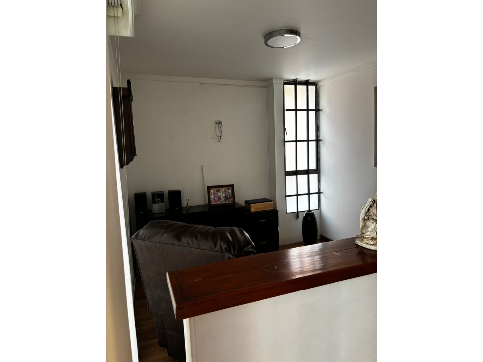 Apartamento en venta, sector Loma de los Bernal — foto 5