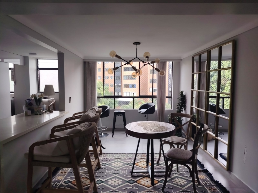 VENDO APARTAMENTO POBLADO VIZCAYA — foto 2