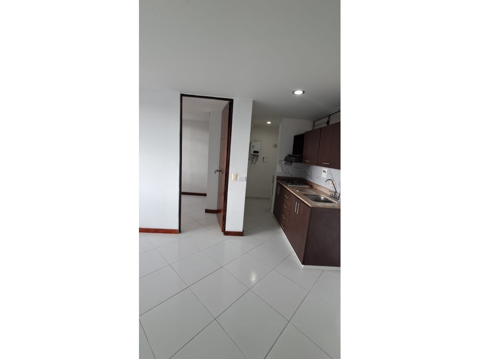 APARTAMENTO EN VENTA LOMA DEL INDIO CON SUPER VISTA — foto 6