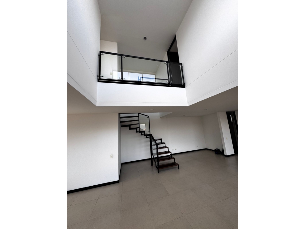 Apartamento para la renta en Poblado, Avenida Las Palmas — foto 3