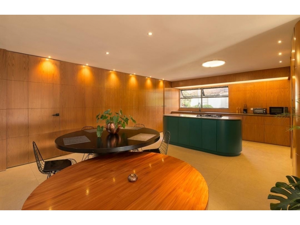 VENDO APARTAMENTO POBLADO VIZCAYA