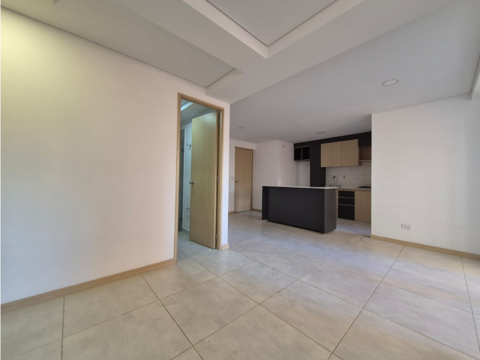 Venta apartamento 56,65m2 con parqueadero y cuarto útil, Itagüí — foto 3