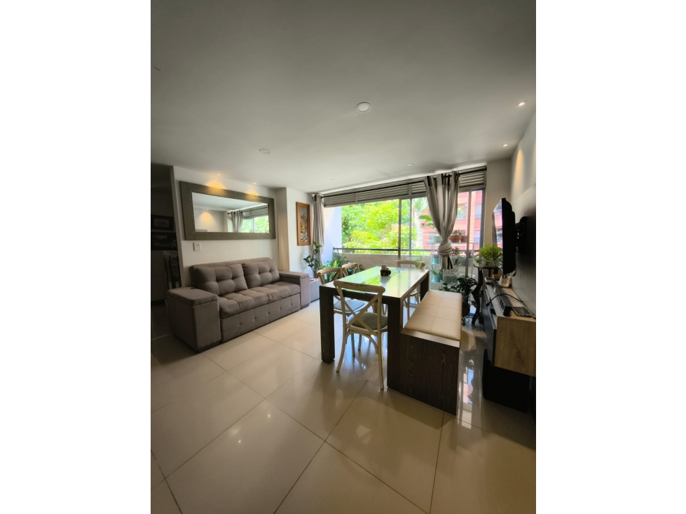 VENDO APARTAMENTO LA FLORESTA