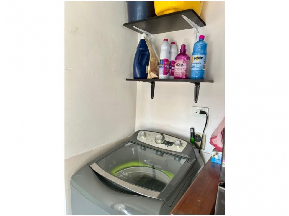 APARTAMENTO EN VENTA EN LAURELES — foto 2