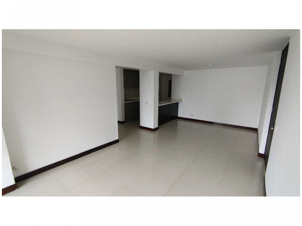 Apartamento en Venta Loma de Los Bernal Medellin — foto 2