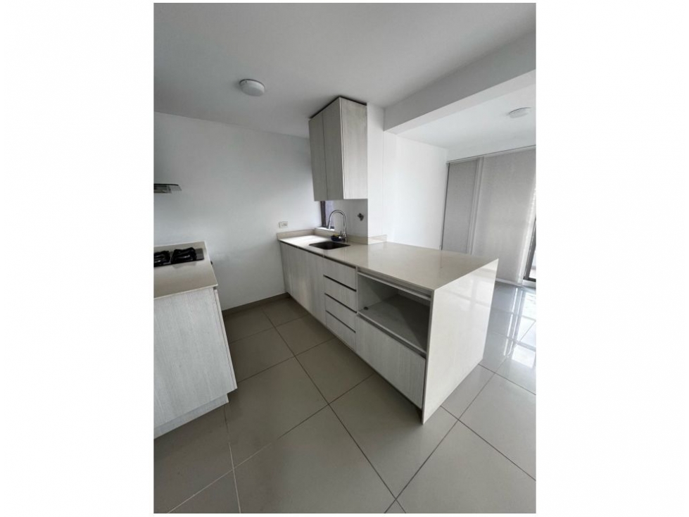 Apartamento en Venta Loma de Los Bernal Medellin — foto 2
