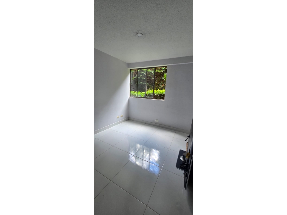 Apartamento en Venta Almeria Medellin — foto 3