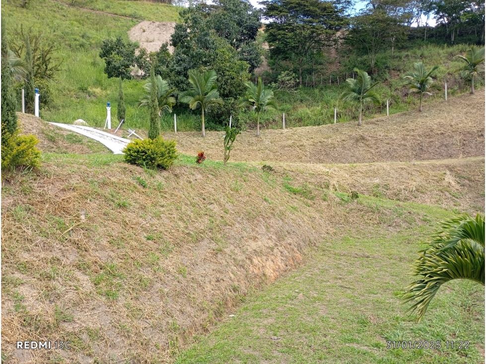 VENDO LOTE EN GIRARDOTA