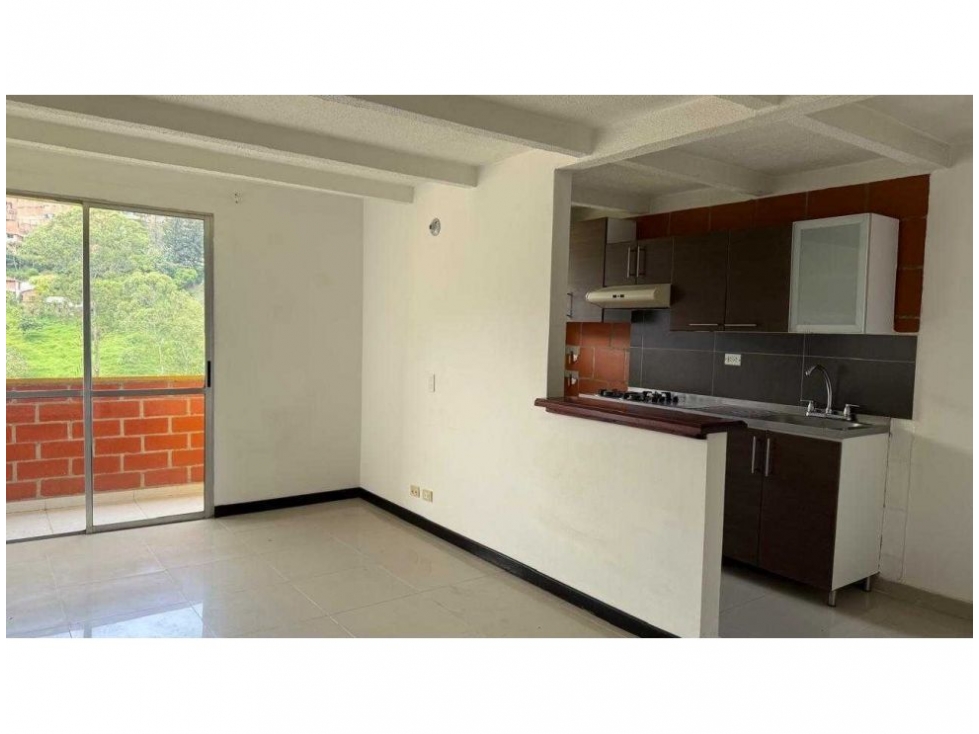 Apartamento en Venta Rodeo Alto Medellin