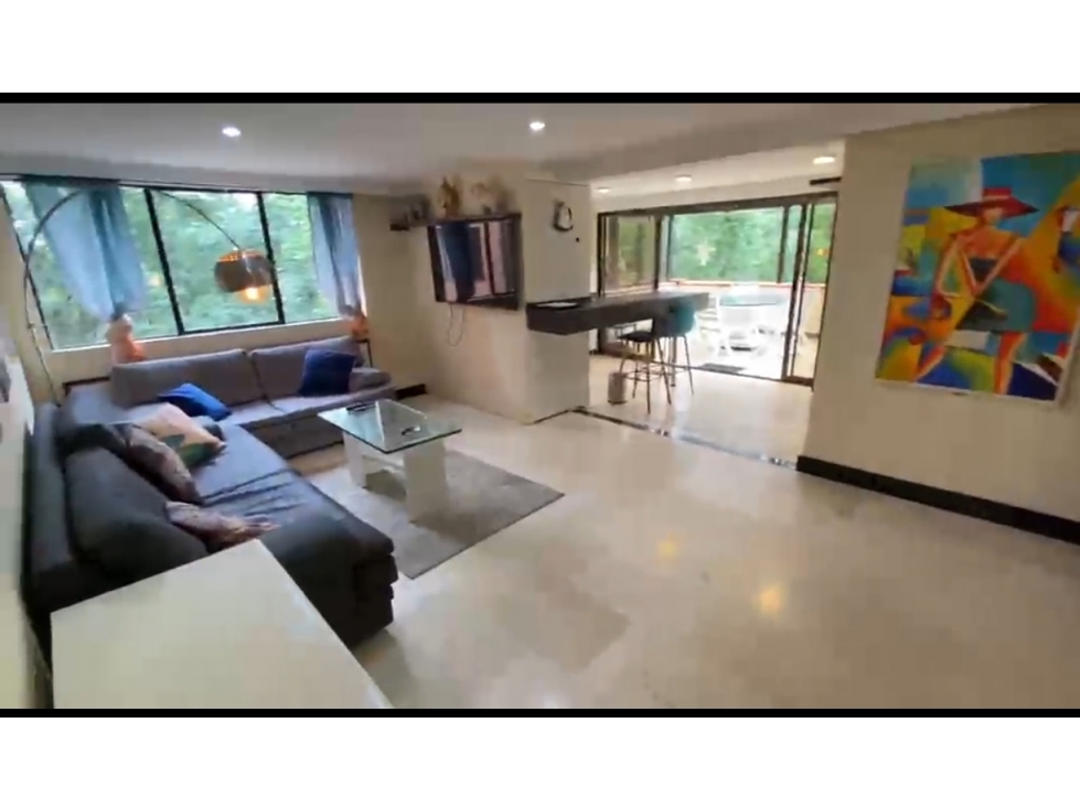 VENDO APARTAMENTO POBLADO LA CONCHA
