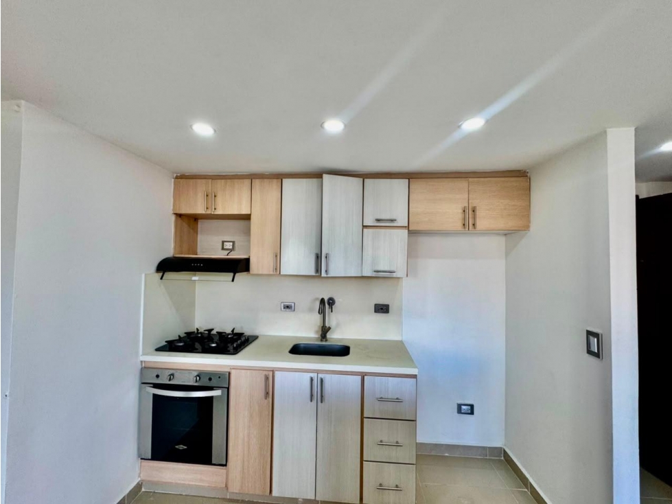 Apartamento en Venta Calasanz Parte Media - 5