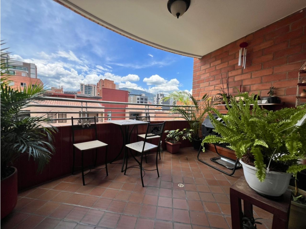 VENTA HERMOSO APARTAMENTO EN LAURELES CERCA AL SEGUNDO PARQUE