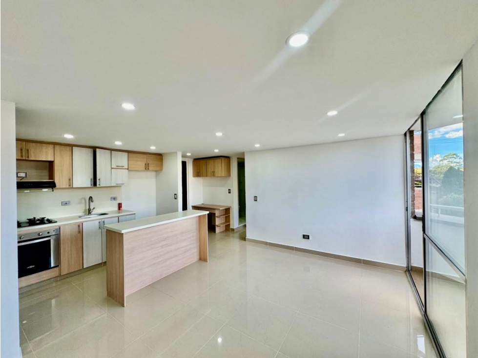 Apartamento en Venta Calasanz Parte Media - 1
