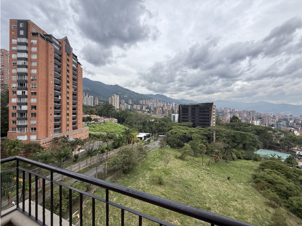 Apartamento con terraza privada en El Poblado | Country Club — foto 2