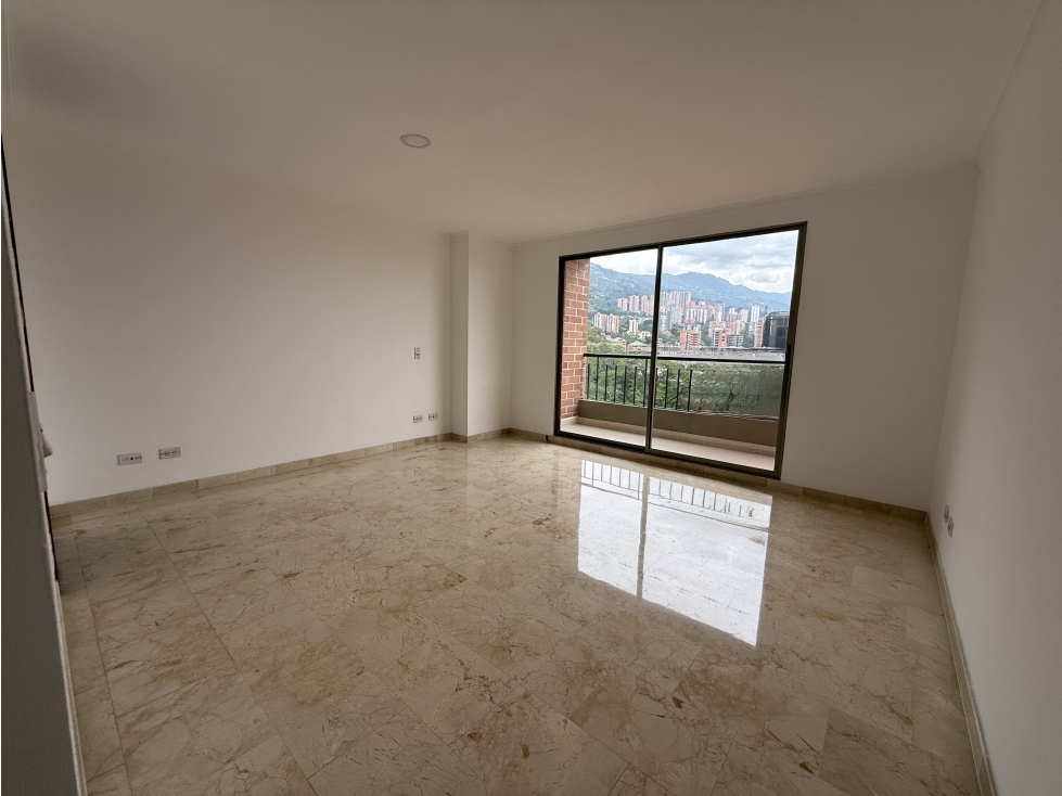 Apartamento con terraza privada en El Poblado | Country Club — foto 4