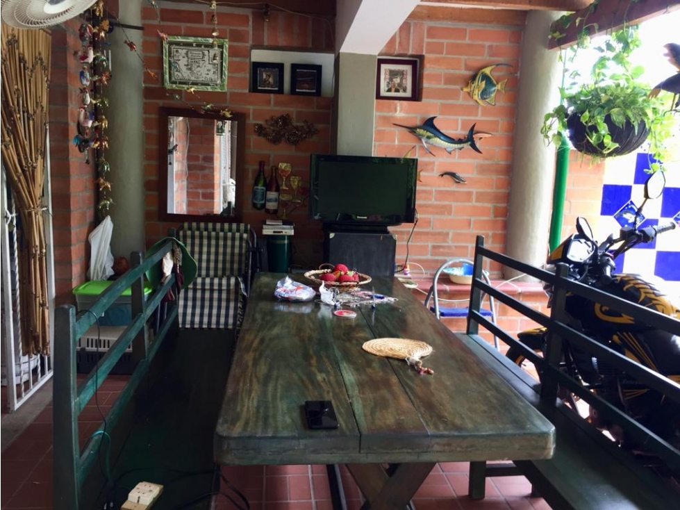 CASA TIPO CABAÑA EN SANTA FE DE ANTIOQUIA — foto 4