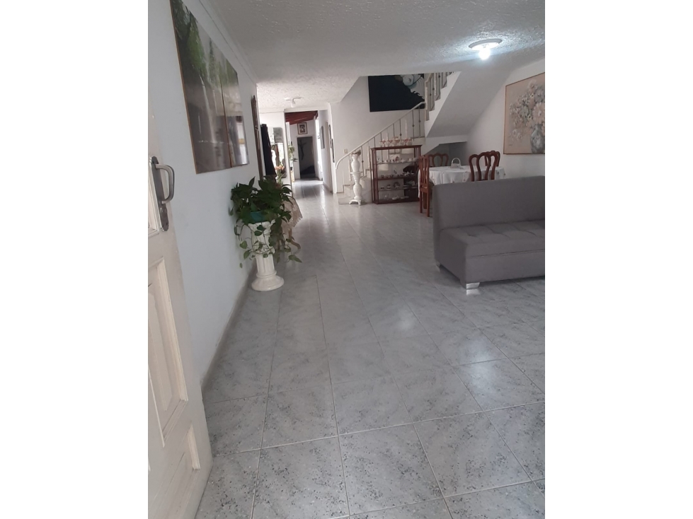 CASA UNIFAMILIAR O CASALOTE la castellana — foto 4