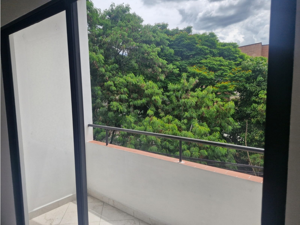 Apartamento en Venta Belen Granada Externo Medellin — foto 5