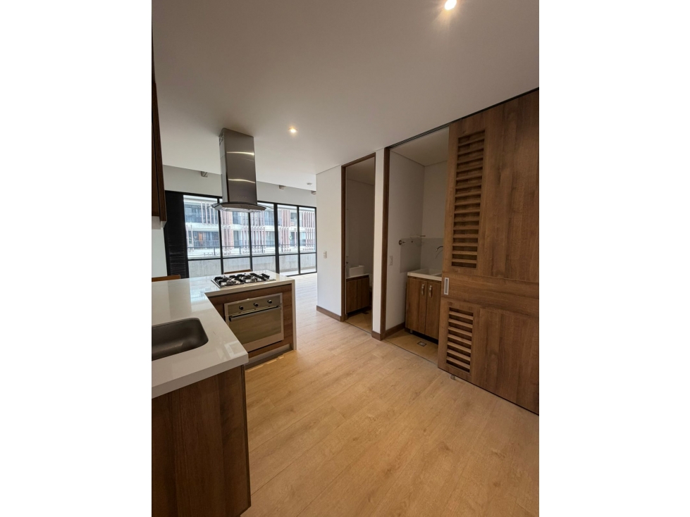 VENDO APARTA LOFT CIUDAD DEL RIO DISTRITO VERA