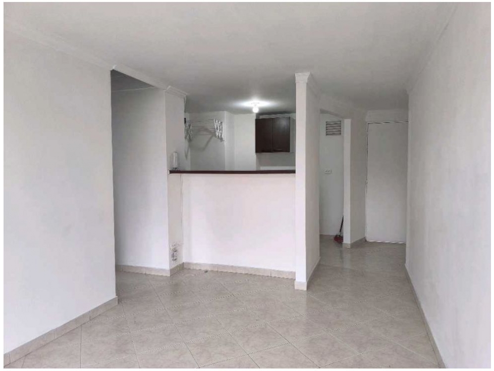 (J) Apartaestudio en venta en Malibú 34.7 mt2 Piso 4 sin ascensor — foto 2