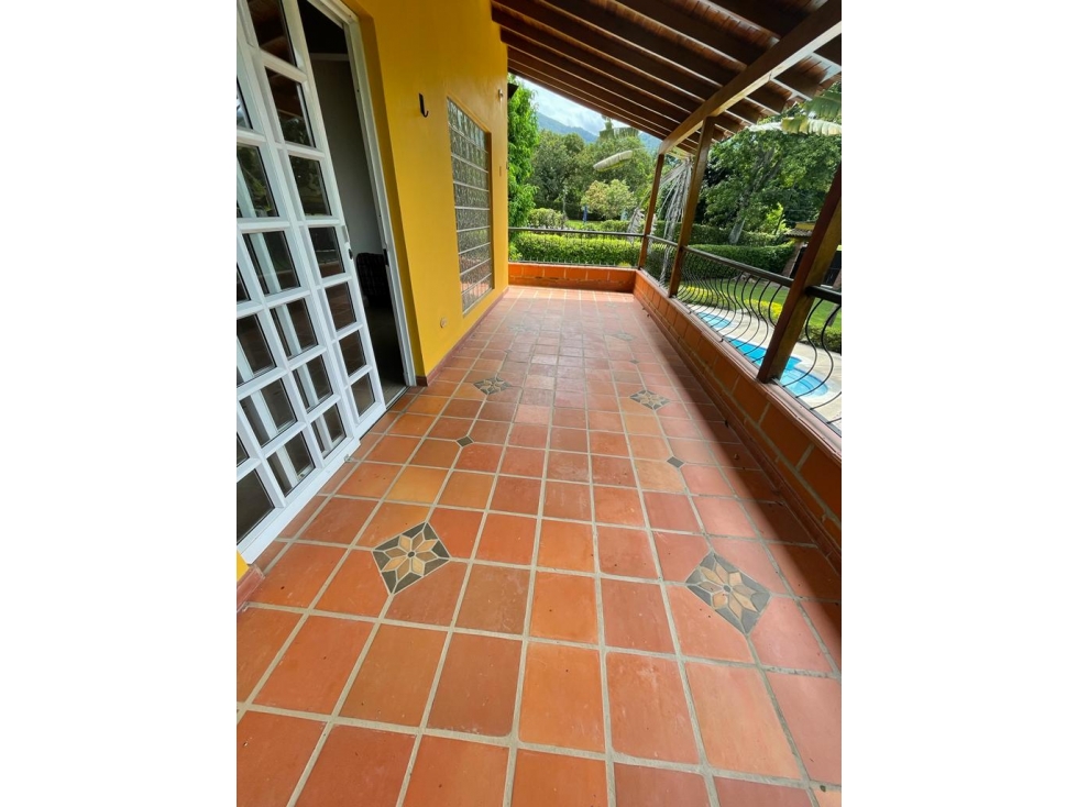 Finca FAMILIAR de descanso en Venta Sopetran — foto 6