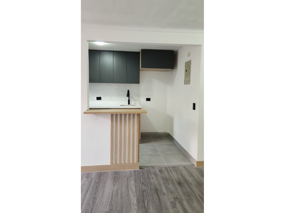 Venta de Apartamento Remodelado para estrenar en Belén Rincón — foto 3
