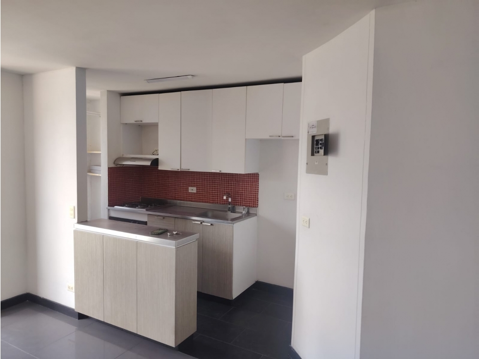 VENDO APARTAMENTO SABANETA SECTOR PLANO CES — foto 2