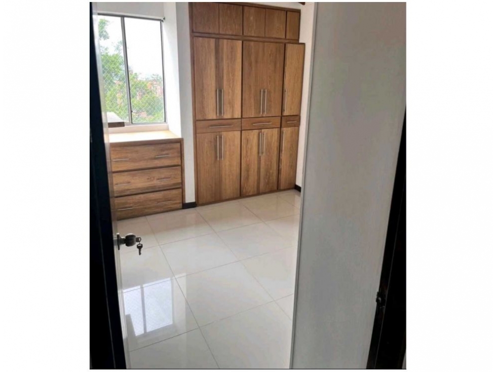 Apartamento en Venta Loma de Los Bernal Medellin — foto 5