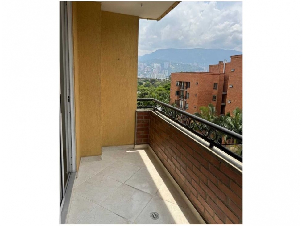 Apartamento en Venta Rosales Medellin — foto 3