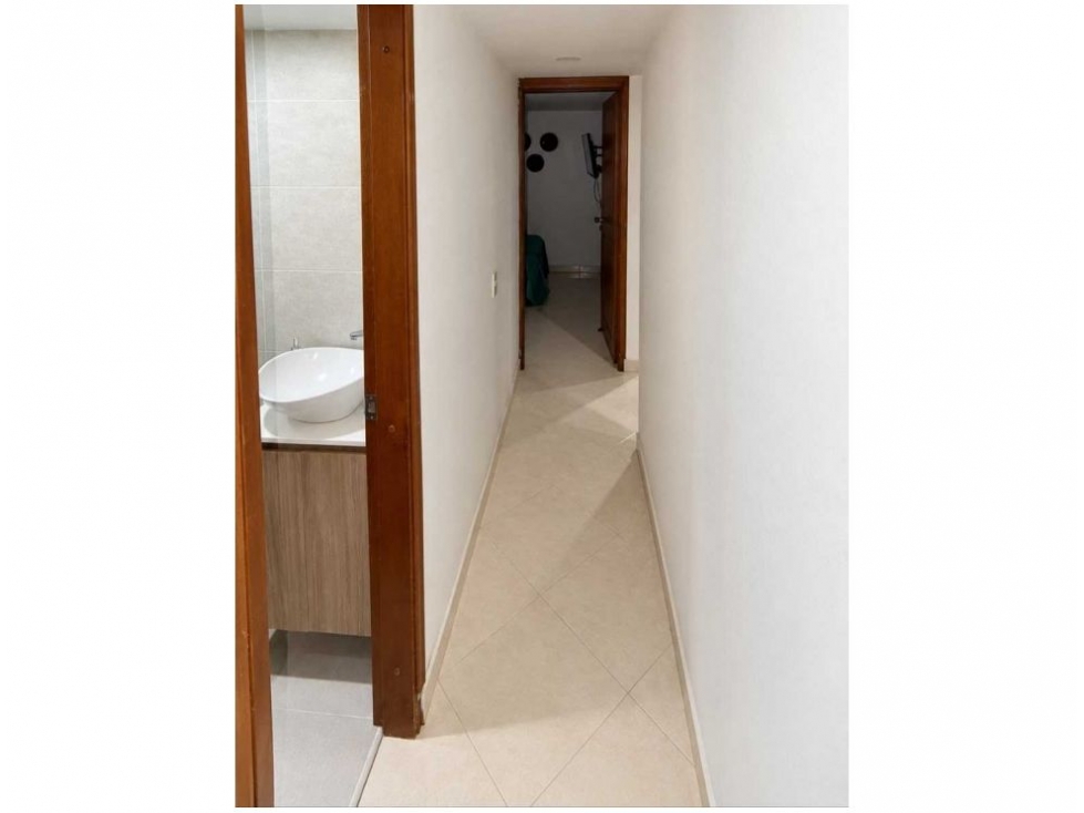 Apartamento en Venta Los Colores solo Contado Medellin — foto 3