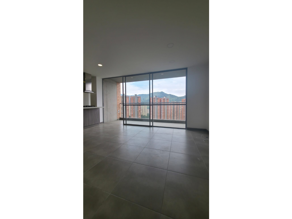 Venta de Apartamento en Suramérica, Itagui — foto 2
